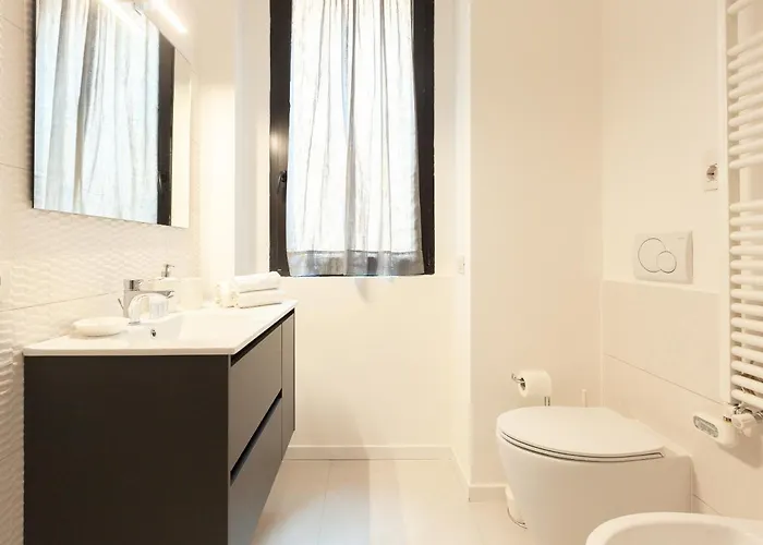 Easyhomes-madonnina View Apartment