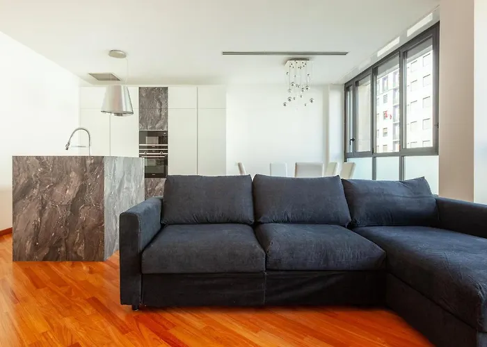 Easyhomes-madonnina View Apartment