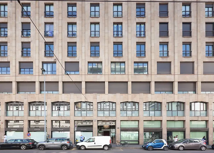 Easyhomes-madonnina View Apartment *