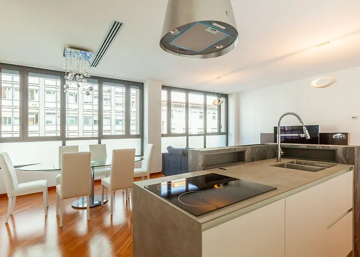 Easyhomes-madonnina View Apartment *